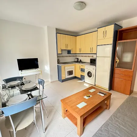 Apartment Aljaima Ii Center And