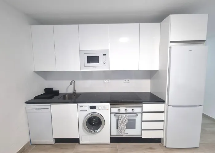 Aljaima Ii Center And *